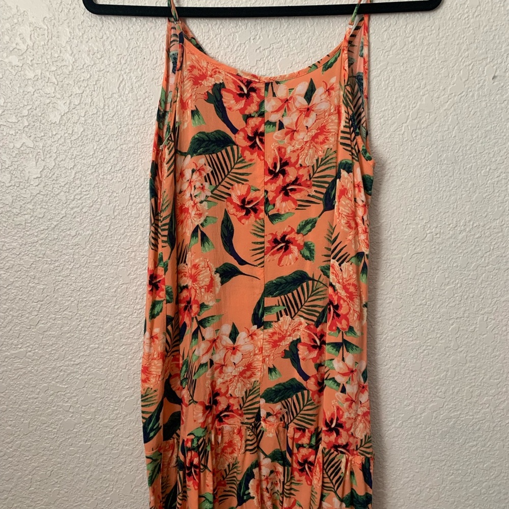 J for Justify, size Medium, coral/flower print dress.